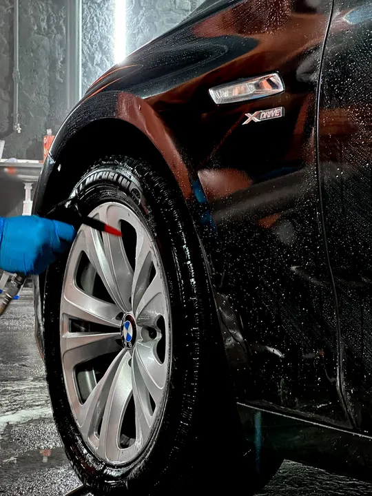 Мойка колеса BMW X